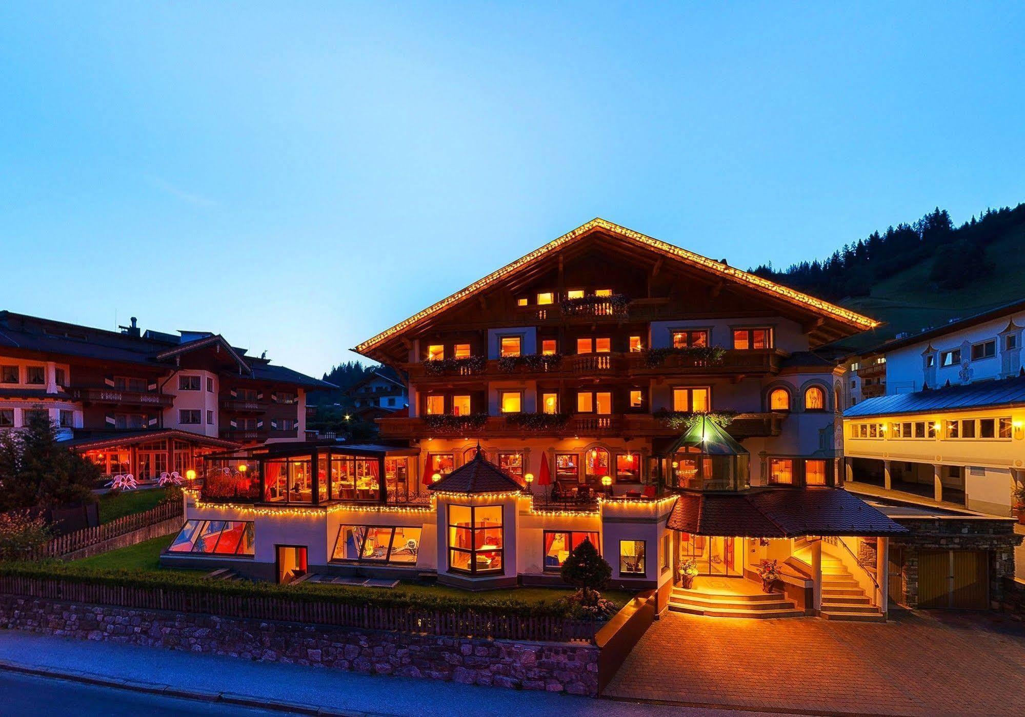 Hotel Kristall - Adults Only Gerlos Exterior photo